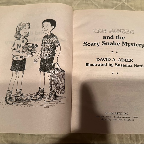 Cam Jansen and the scary snake mystery - Picture 2 of 9
